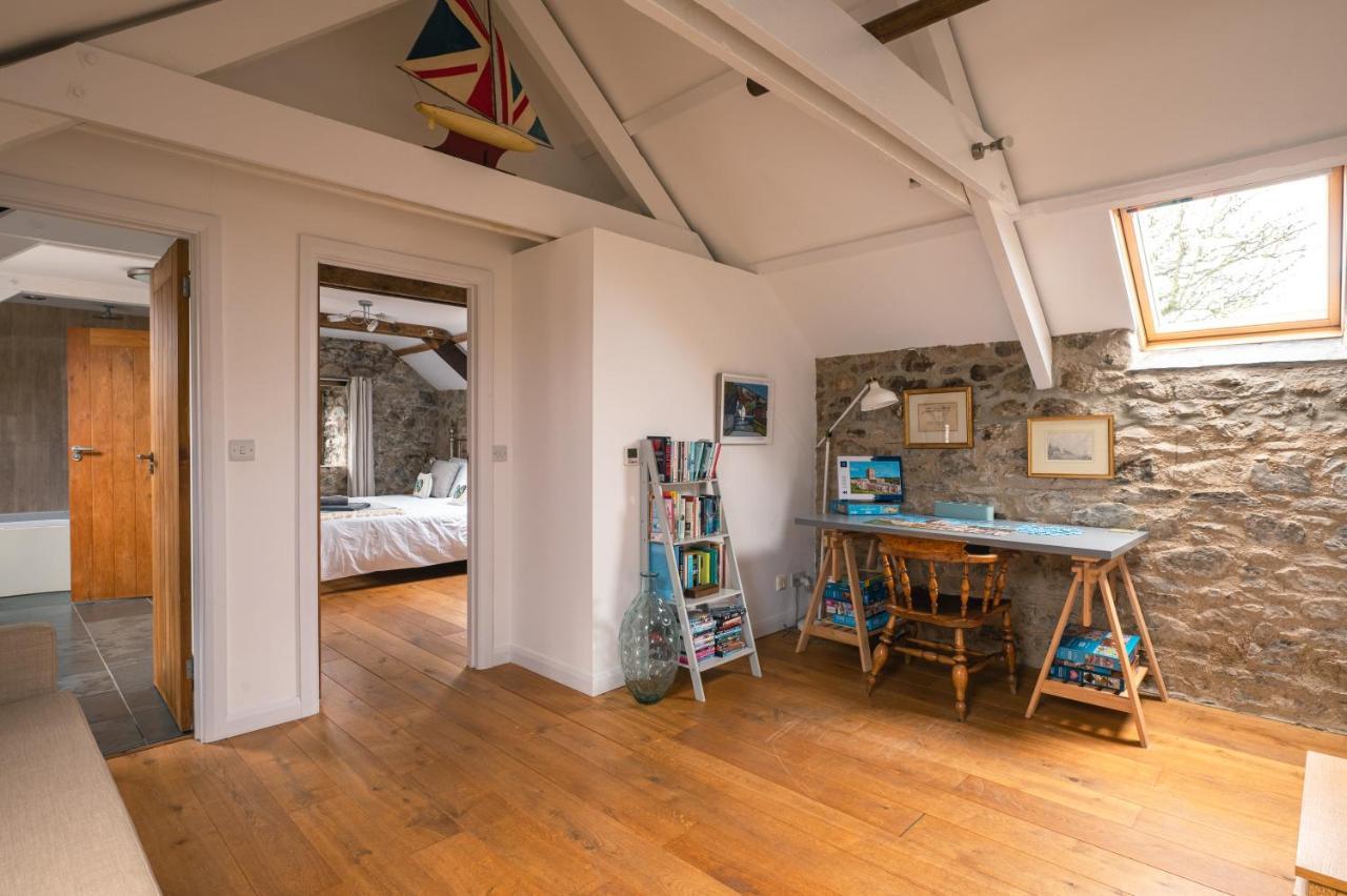 Stunning Converted Granary In Heart Of St Davids מראה חיצוני תמונה