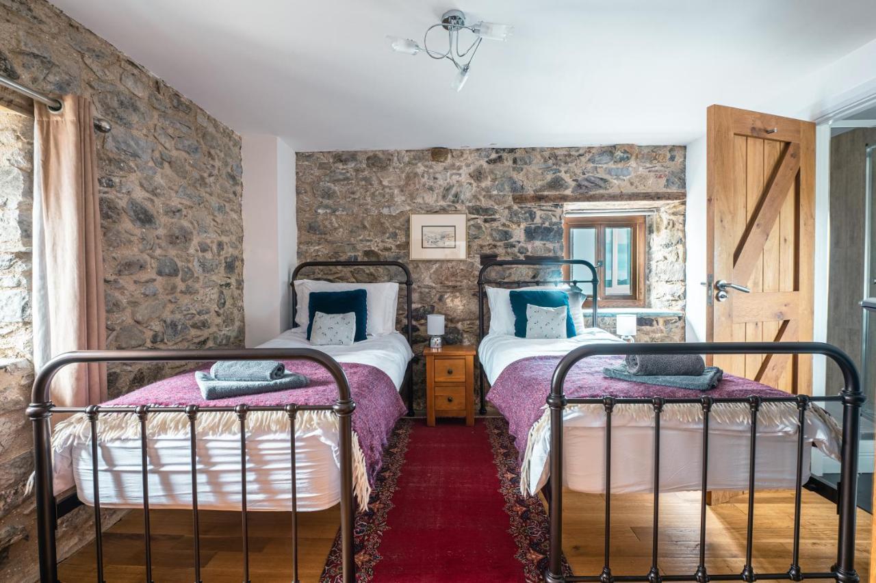 Stunning Converted Granary In Heart Of St Davids מראה חיצוני תמונה