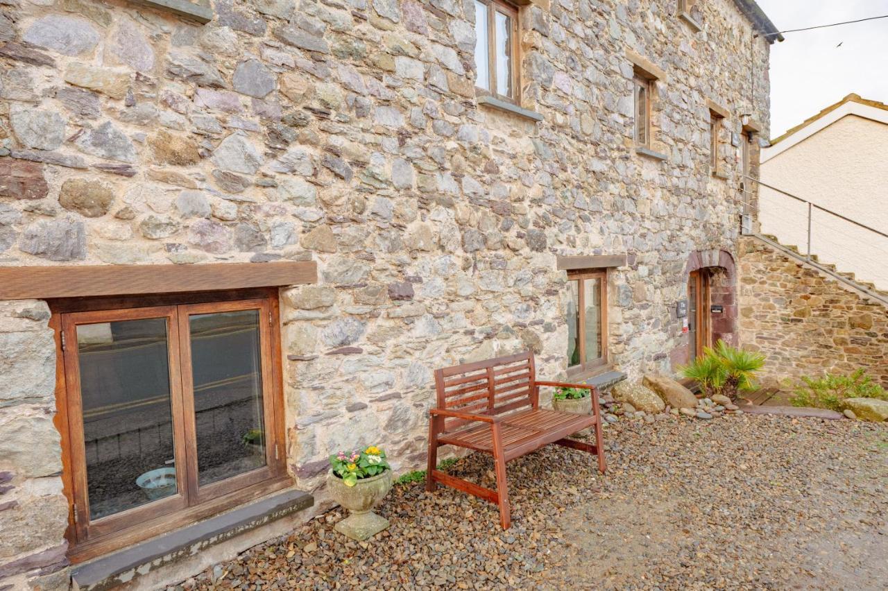 Stunning Converted Granary In Heart Of St Davids מראה חיצוני תמונה