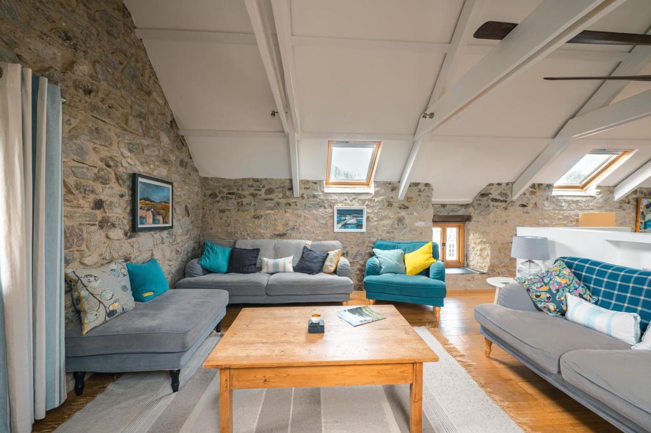 Stunning Converted Granary In Heart Of St Davids מראה חיצוני תמונה