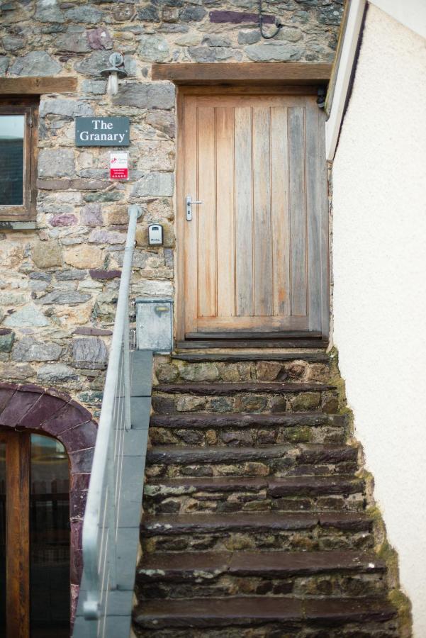 Stunning Converted Granary In Heart Of St Davids מראה חיצוני תמונה